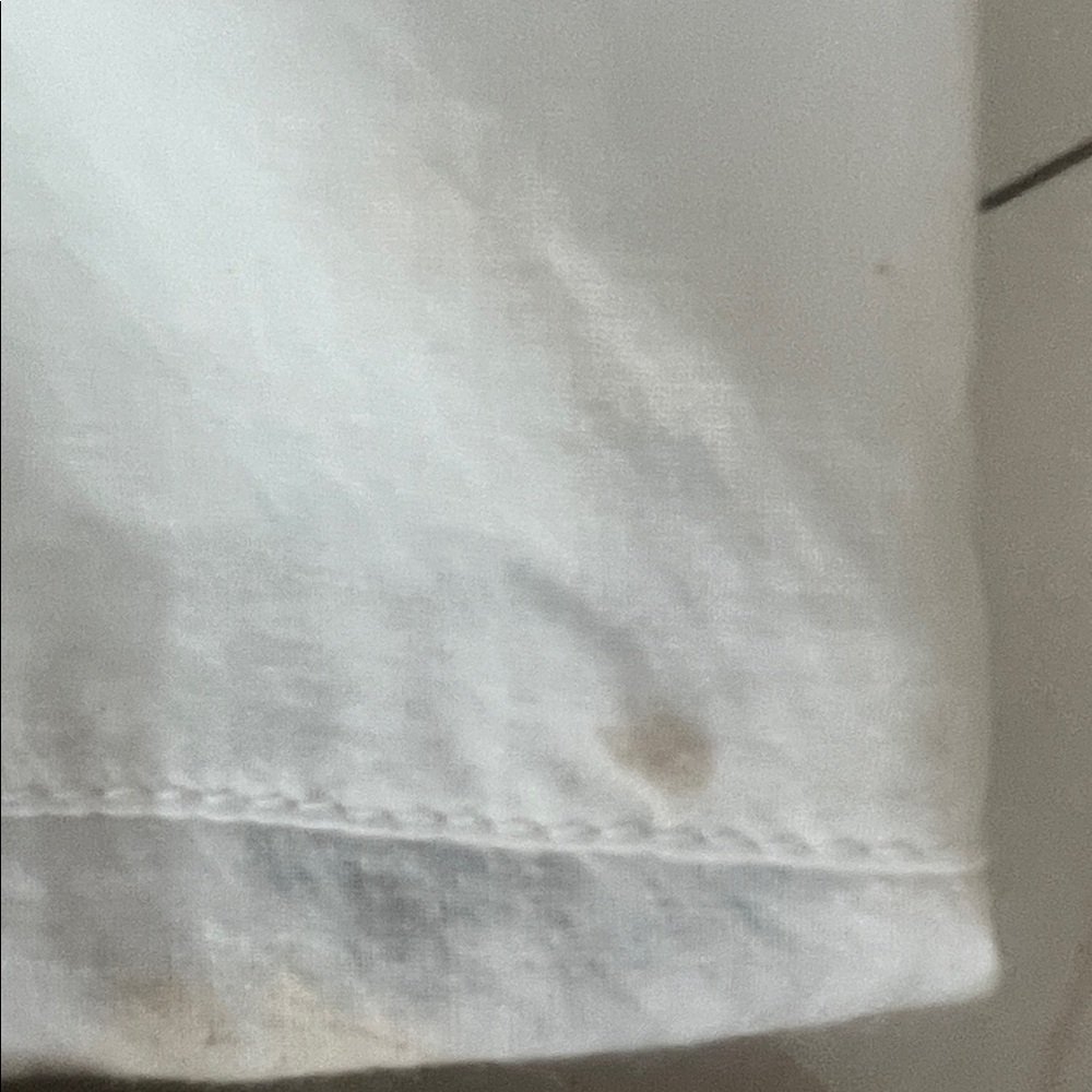 White Pajama Top with Embroidered Details - Picture 4 of 6